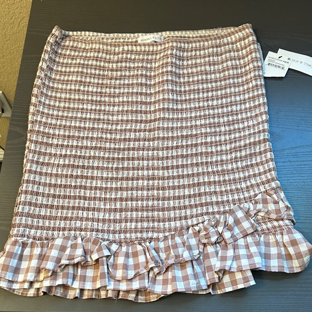 Kendall & Kylie Brown Gingham Mini Skirt with Ruffle.  New with tag.